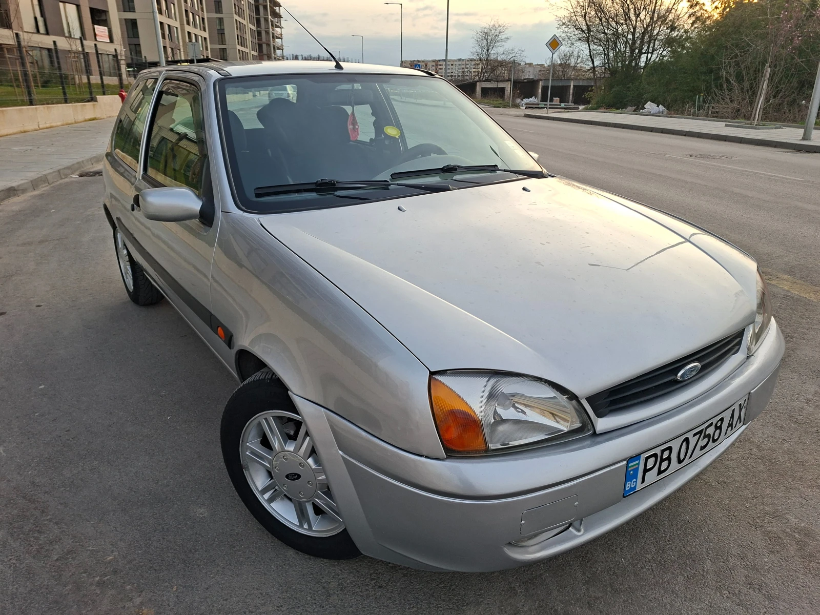 Ford Fiesta 1.3 Газ Клима, снимка 2 - Автомобили и джипове - 54622752