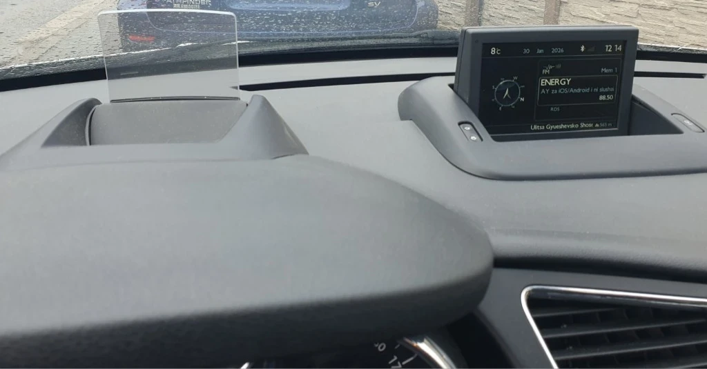 Peugeot 3008 1.6 bluehdi, снимка 13 - Автомобили и джипове - 54717528