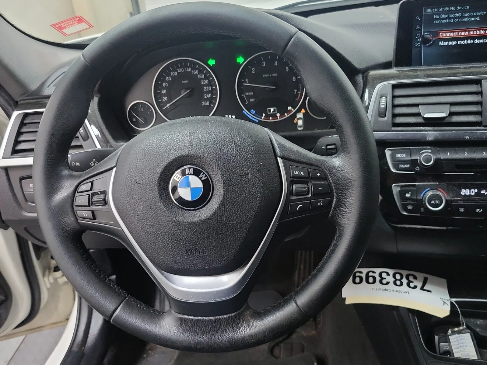 BMW 320 I XDRIVE, снимка 11 - Автомобили и джипове - 54757224