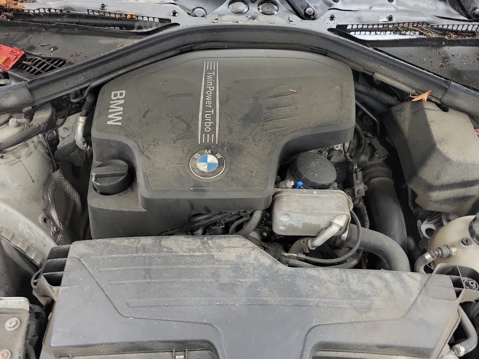 BMW 320 I XDRIVE, снимка 8 - Автомобили и джипове - 54757224