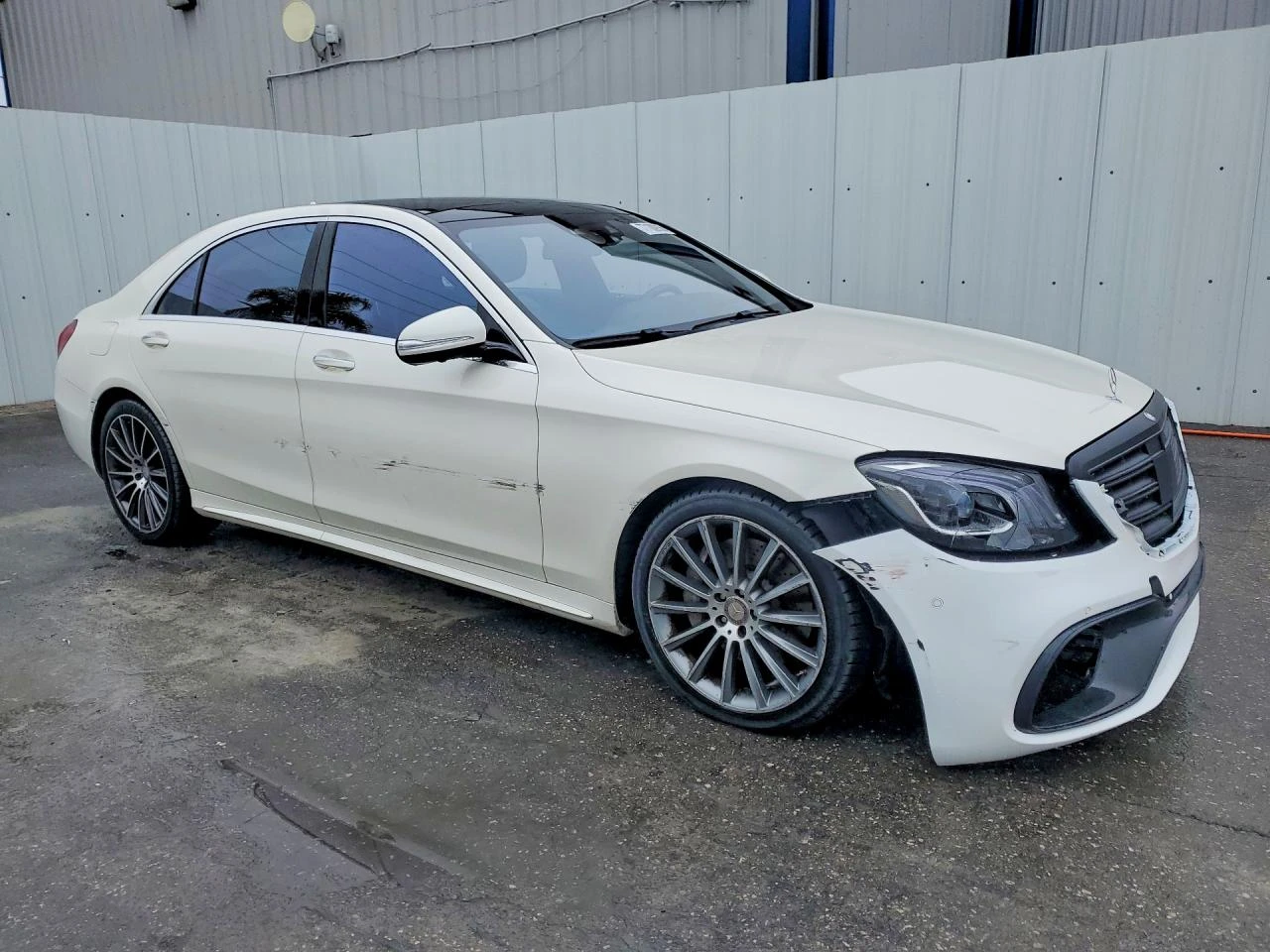 Mercedes-Benz S 550 * CARFAX * BURMESTER * ОБДУХВАНЕ * , снимка 4 - Автомобили и джипове - 54838949