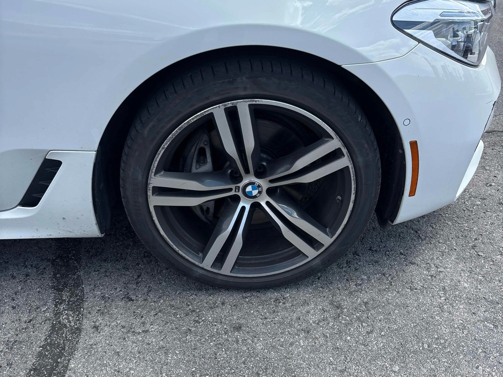 BMW 640 i xDrive/GT/Digital/360/HUD/H&K/ОБДУХВАНЕ, снимка 6 - Автомобили и джипове - 54940553