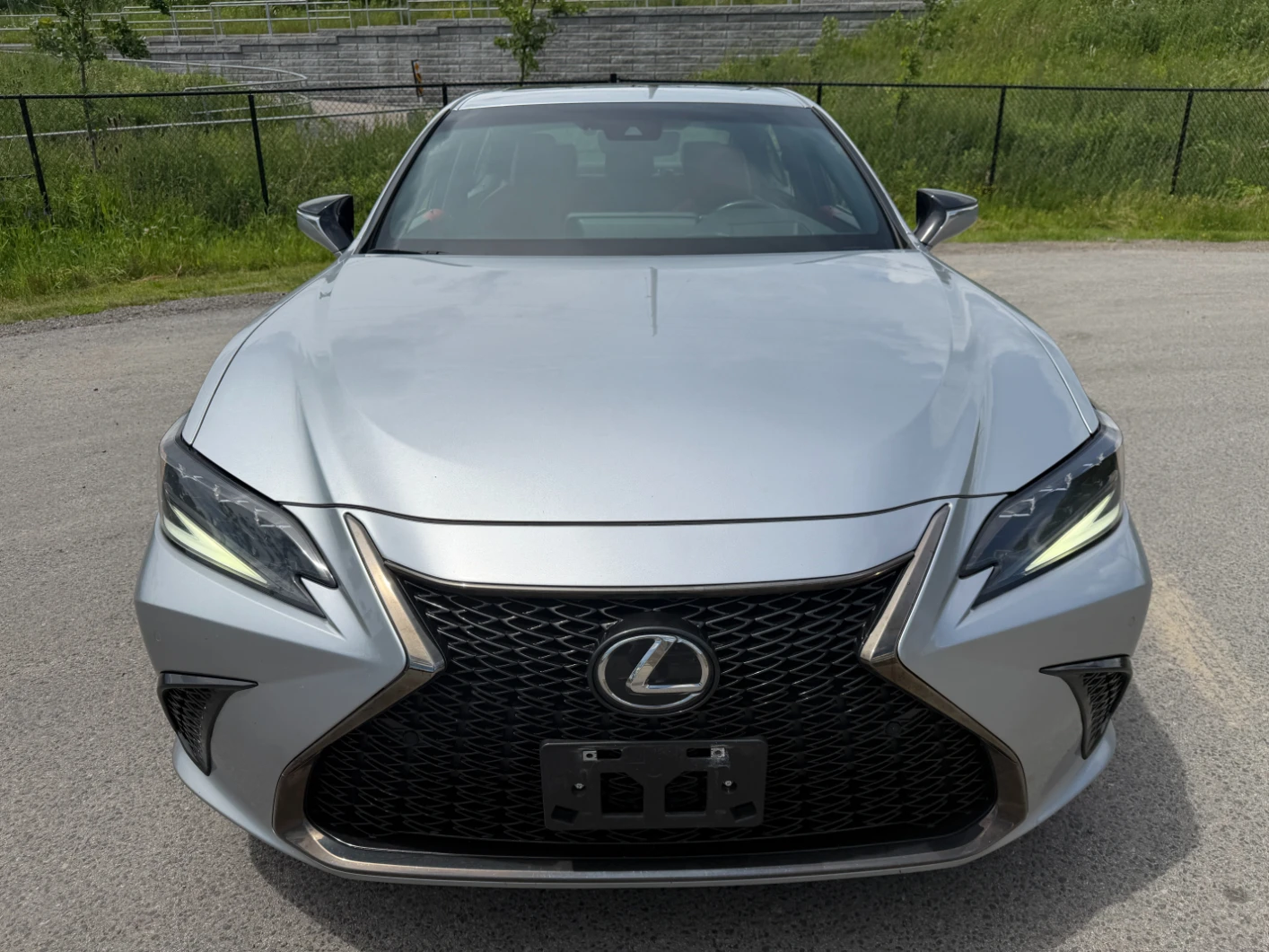 Lexus ES 350 * CARFAX * АВТО КРЕДИТ * , снимка 3 - Автомобили и джипове - 54942670