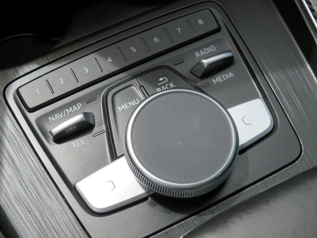 Audi S5 TECHNIK* B&O* DISTRONIC* МАСАЖ* 360 КАМЕРИ* КЕЙЛЕС, снимка 15 - Автомобили и джипове - 55011319