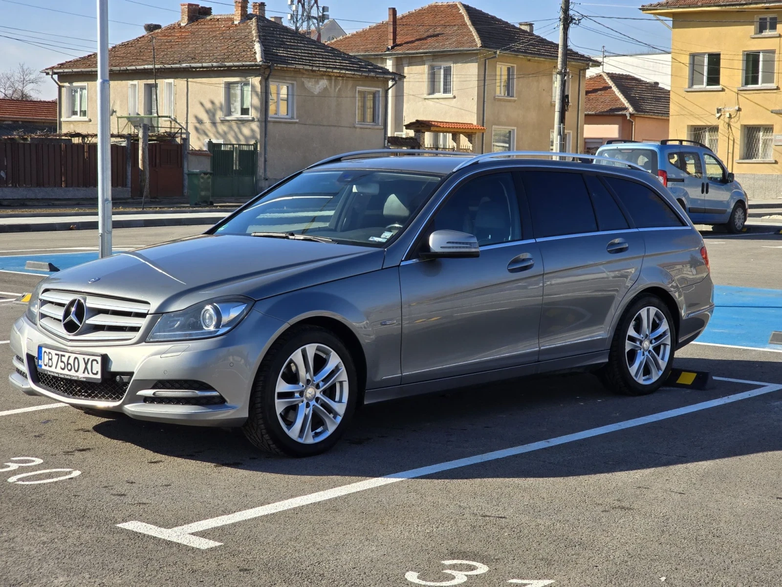 Mercedes-Benz C 220