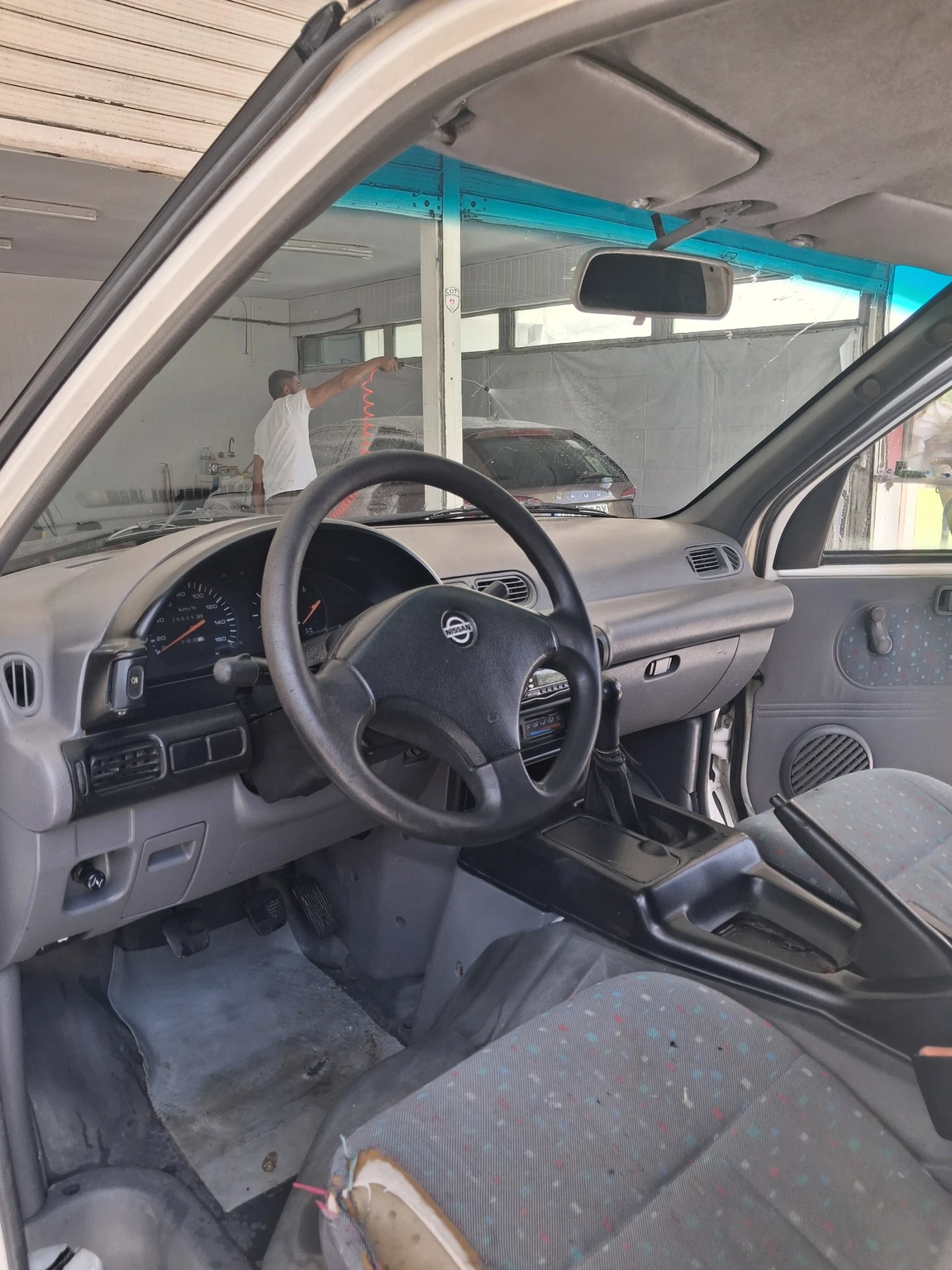 Nissan Serena 2.3D, снимка 7 - Автомобили и джипове - 55662624