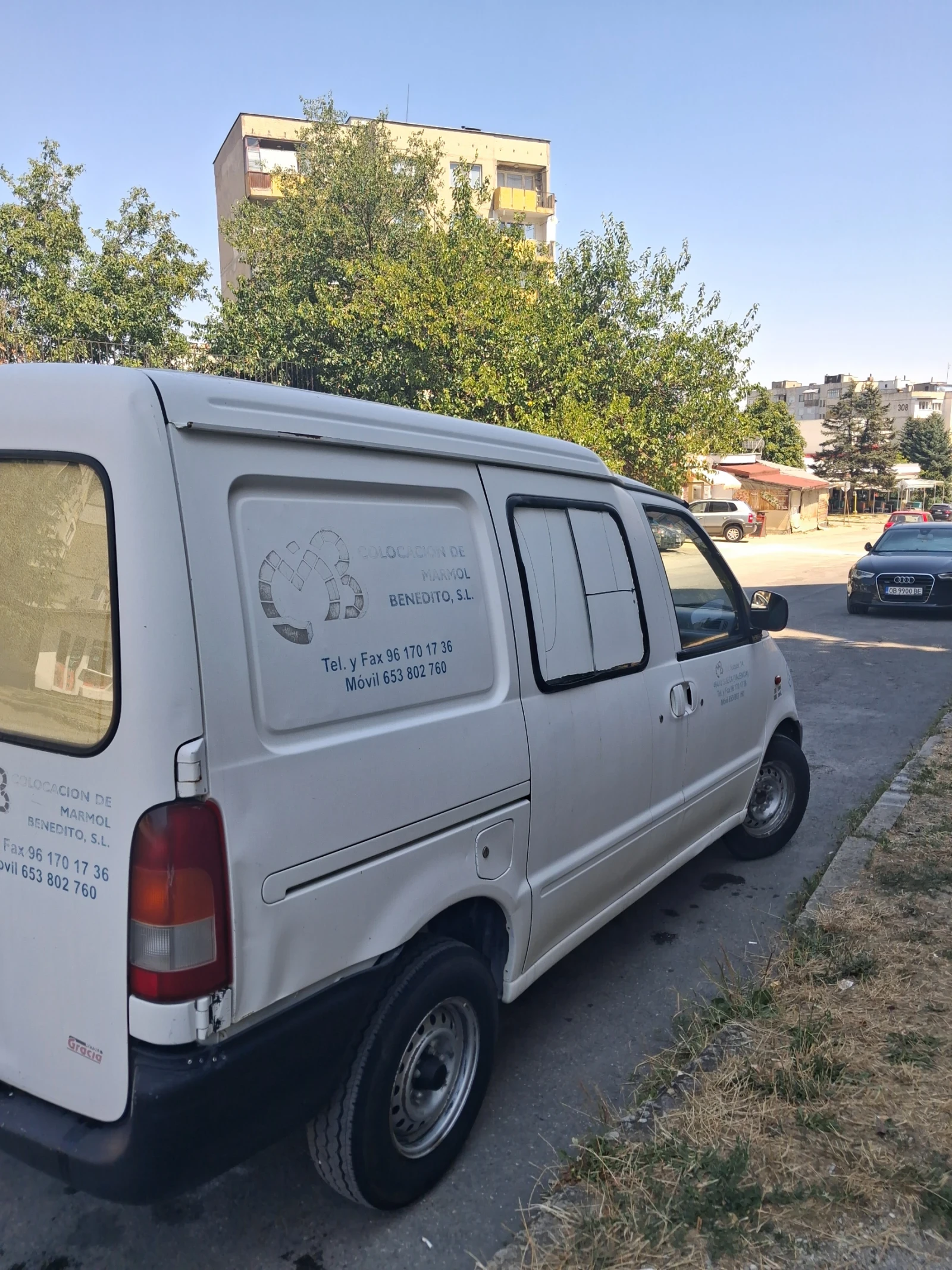 Nissan Serena 2.3D