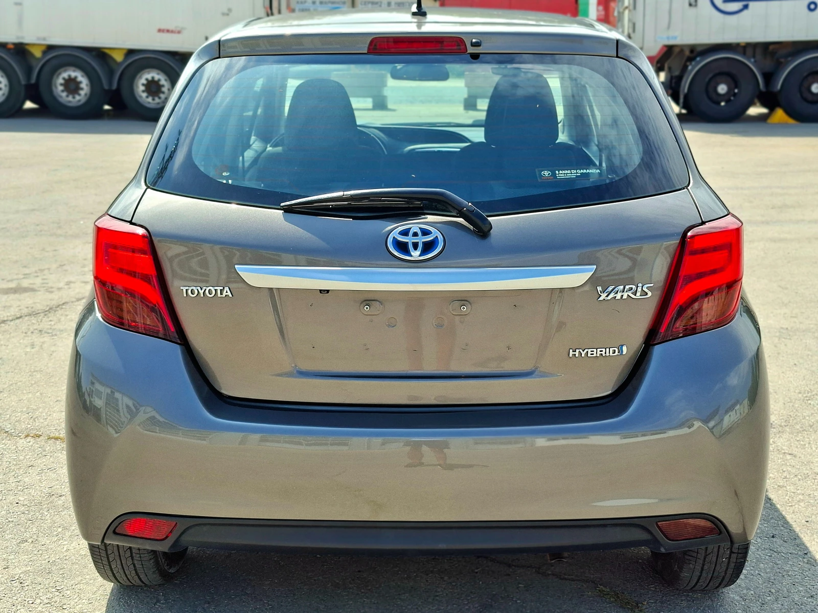 Toyota Yaris 1.5 Hybrid * * * FACELIFT* * * , снимка 6 - Автомобили и джипове - 55841312