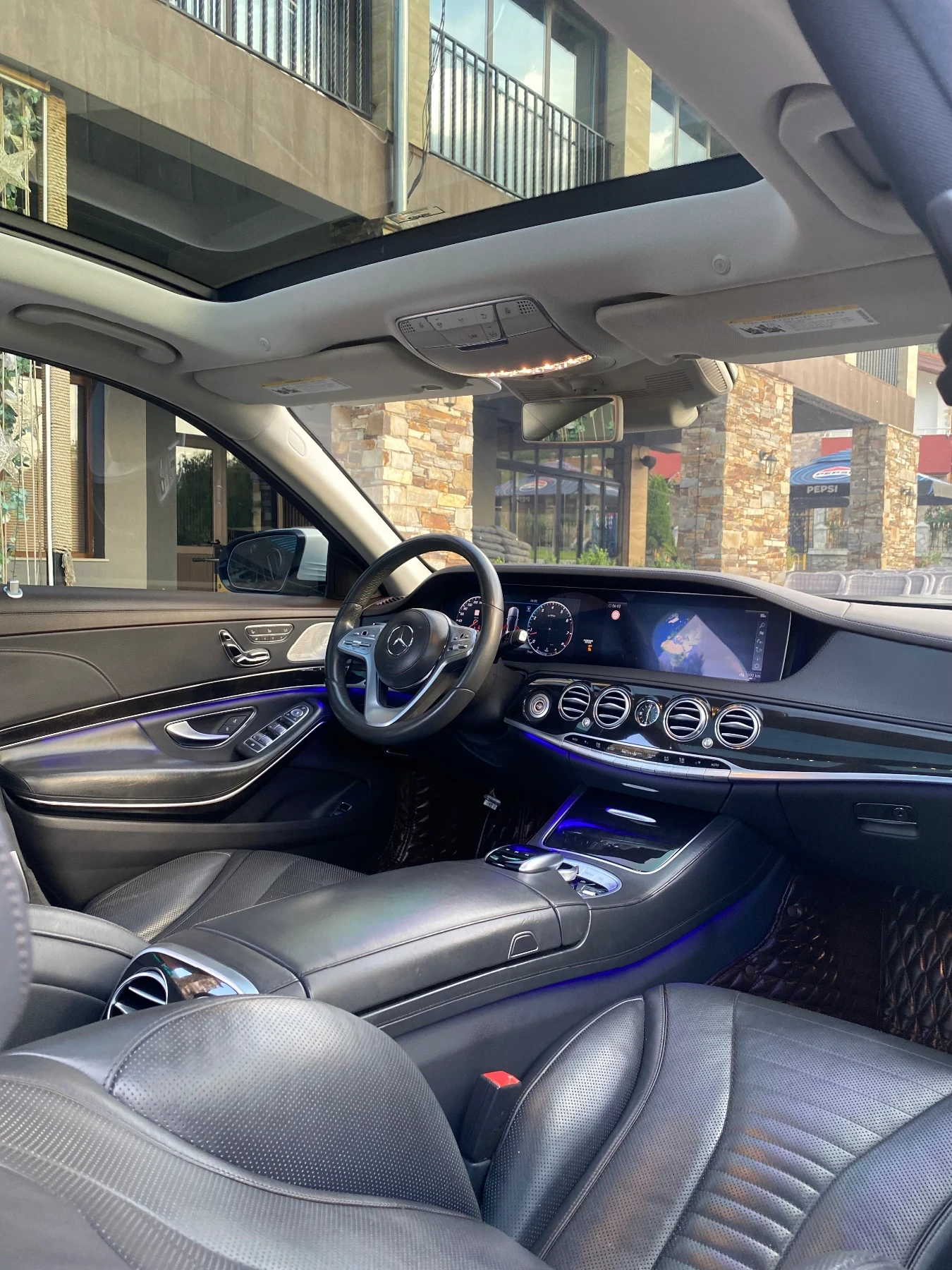 Mercedes-Benz S 560 v8 BITURBO AMG LINE LONG ВАКУМ AIRMATIC FUll, снимка 7 - Автомобили и джипове - 55883593
