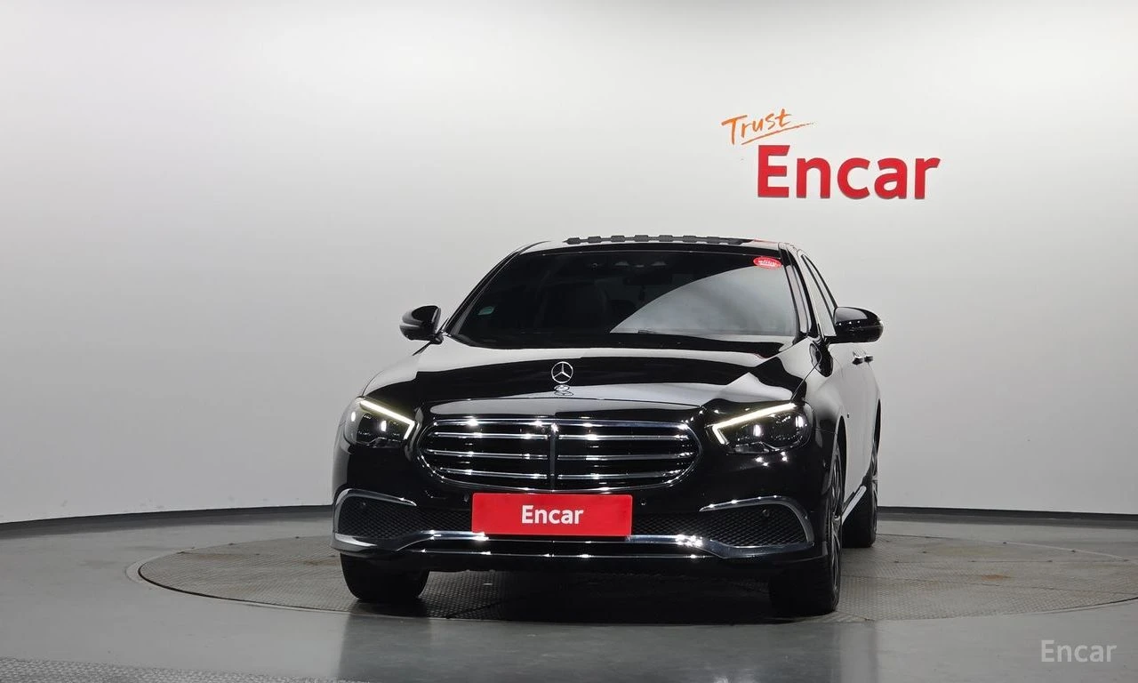 Mercedes-Benz E 300 EXCLUSIVE* BURMESTER* DIS* ХЕДЪП* ОБДУХ* КРАЙНА ЦЕ, снимка 2 - Автомобили и джипове - 55987186