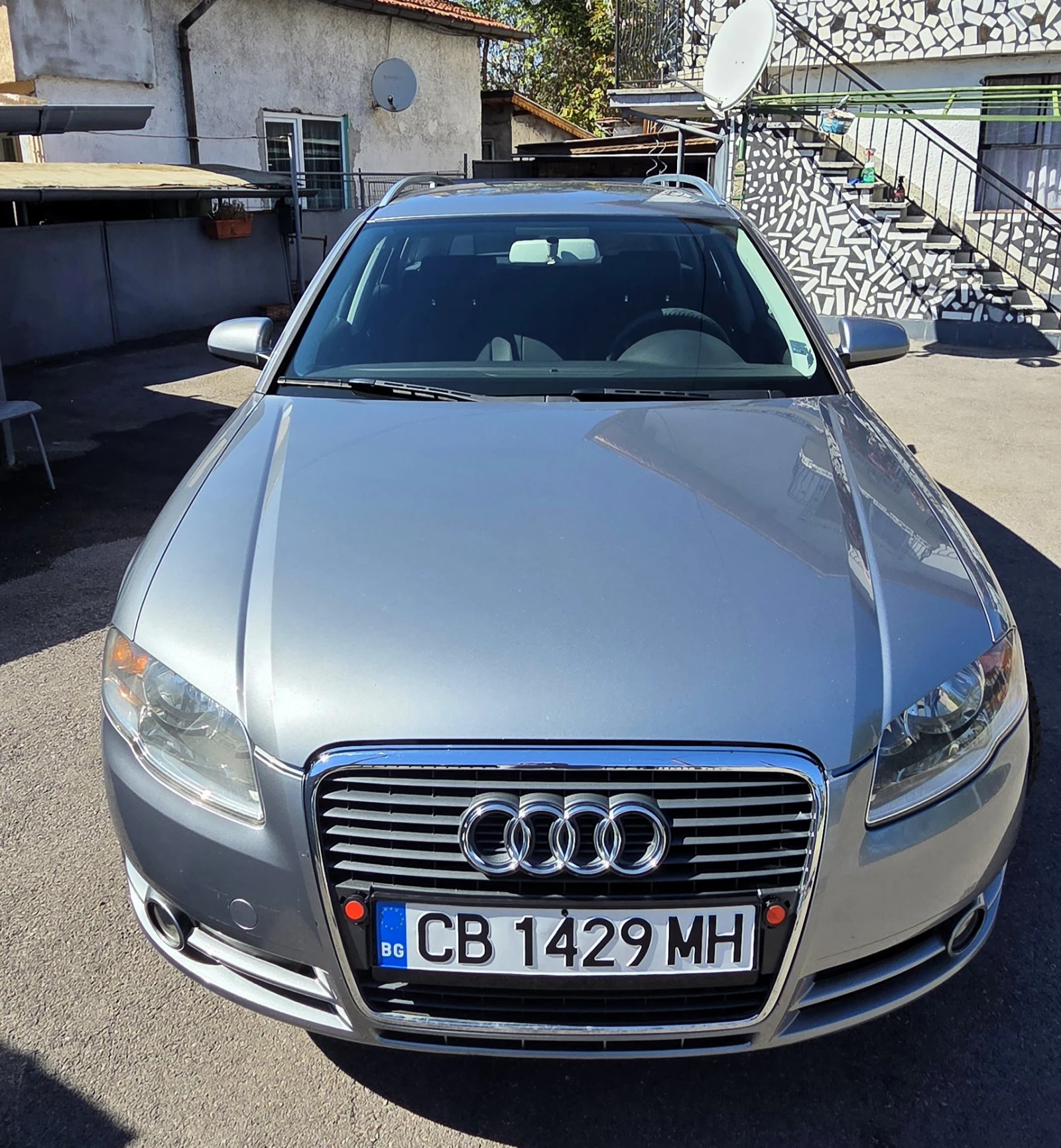 Audi A4, снимка 3 - Автомобили и джипове - 56076382
