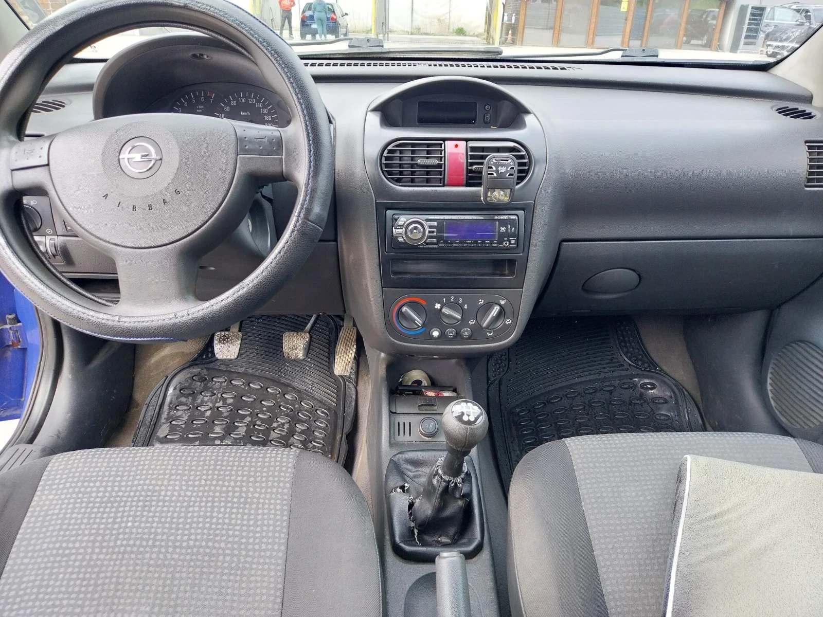 Opel Corsa, снимка 8 - Автомобили и джипове - 56188926