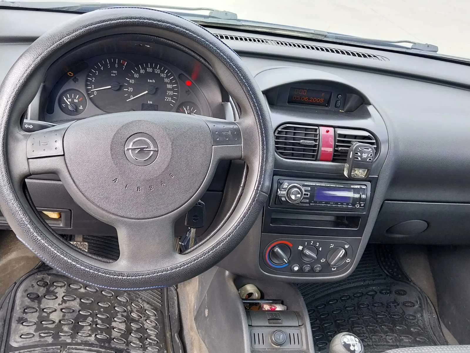 Opel Corsa, снимка 9 - Автомобили и джипове - 56188926