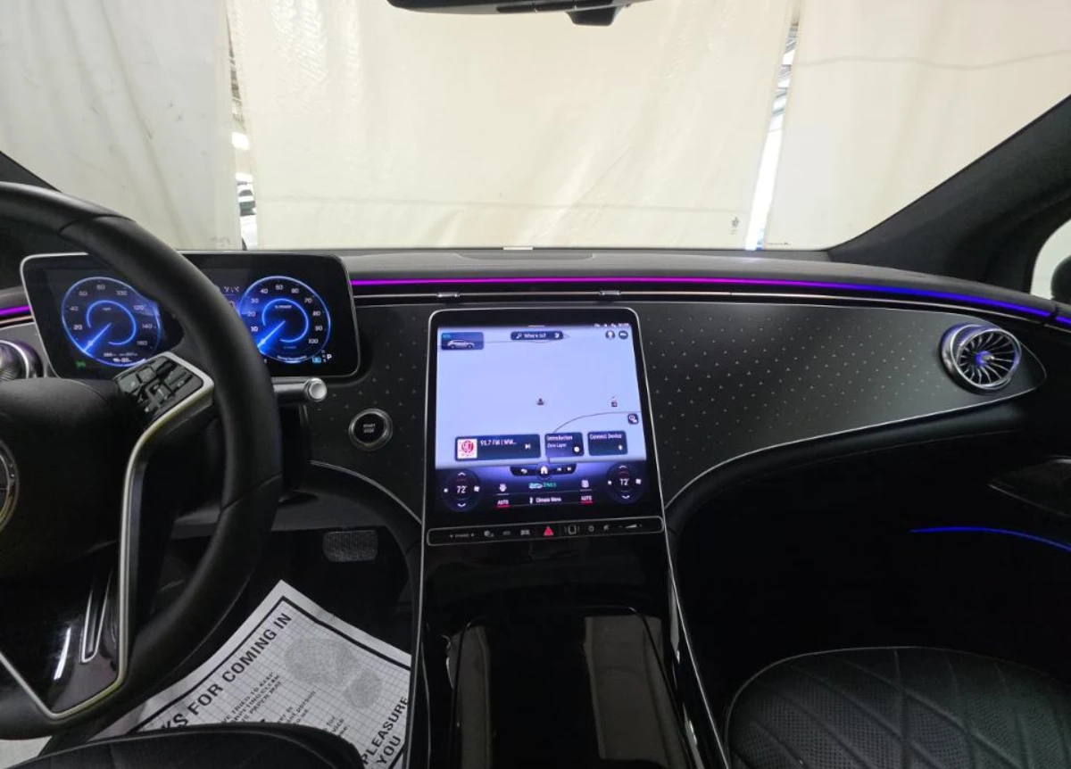 Mercedes-Benz EQS, снимка 8 - Автомобили и джипове - 56737241