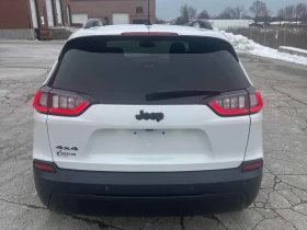 Jeep Cherokee * Altitude * CARFAX * БЕЗ ПЪРВОНАЧАЛНА ВНОСКА, снимка 4