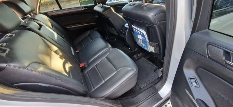 Mercedes-Benz ML 500 5.5 388к.с, снимка 10 - Автомобили и джипове - 52657214