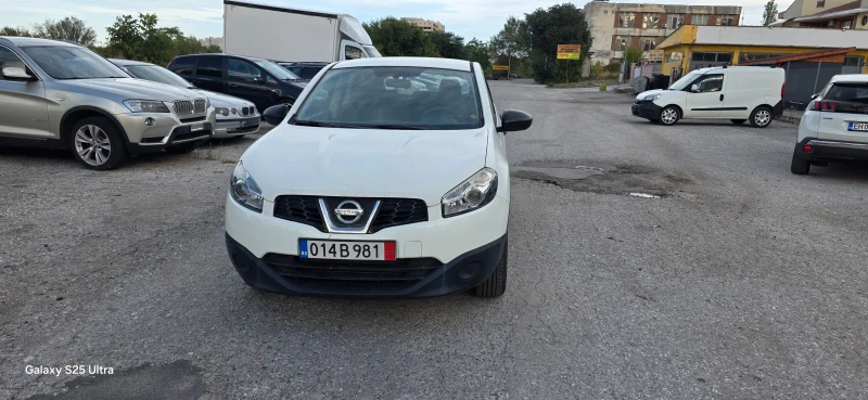 Nissan Qashqai 1.5dci, снимка 17 - Автомобили и джипове - 51955105