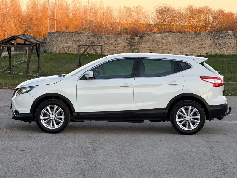 Nissan Qashqai FACELIFT, снимка 5 - Автомобили и джипове - 52424837