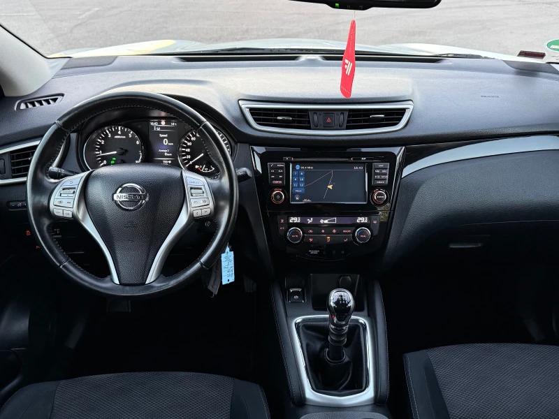 Nissan Qashqai FACELIFT, снимка 8 - Автомобили и джипове - 52424837