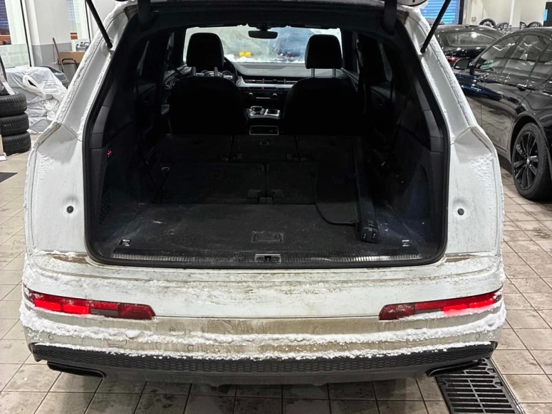 Audi Q7 * Progressiv * CARFAX * БЕЗ ПЪРВОНАЧАЛНА ВНОСКА, снимка 14 - Автомобили и джипове - 52777320