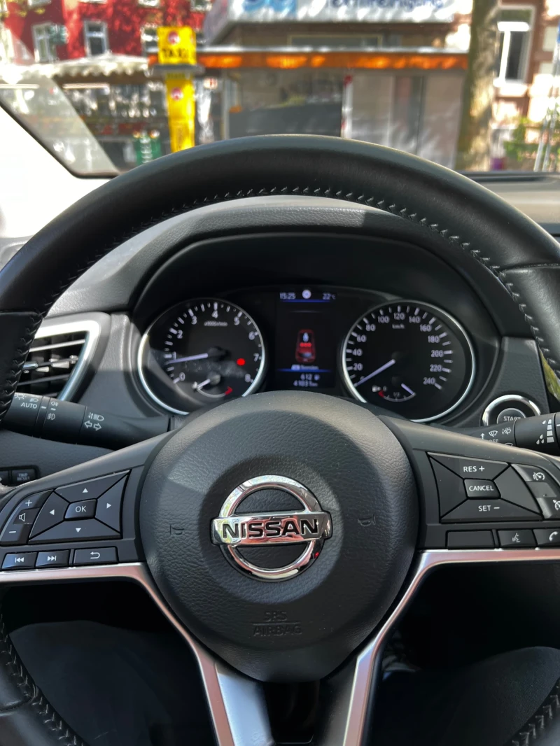 Nissan Qashqai Nissan Qashqai 1.3 DIG-T N-Connecta, снимка 6 - Автомобили и джипове - 52921438