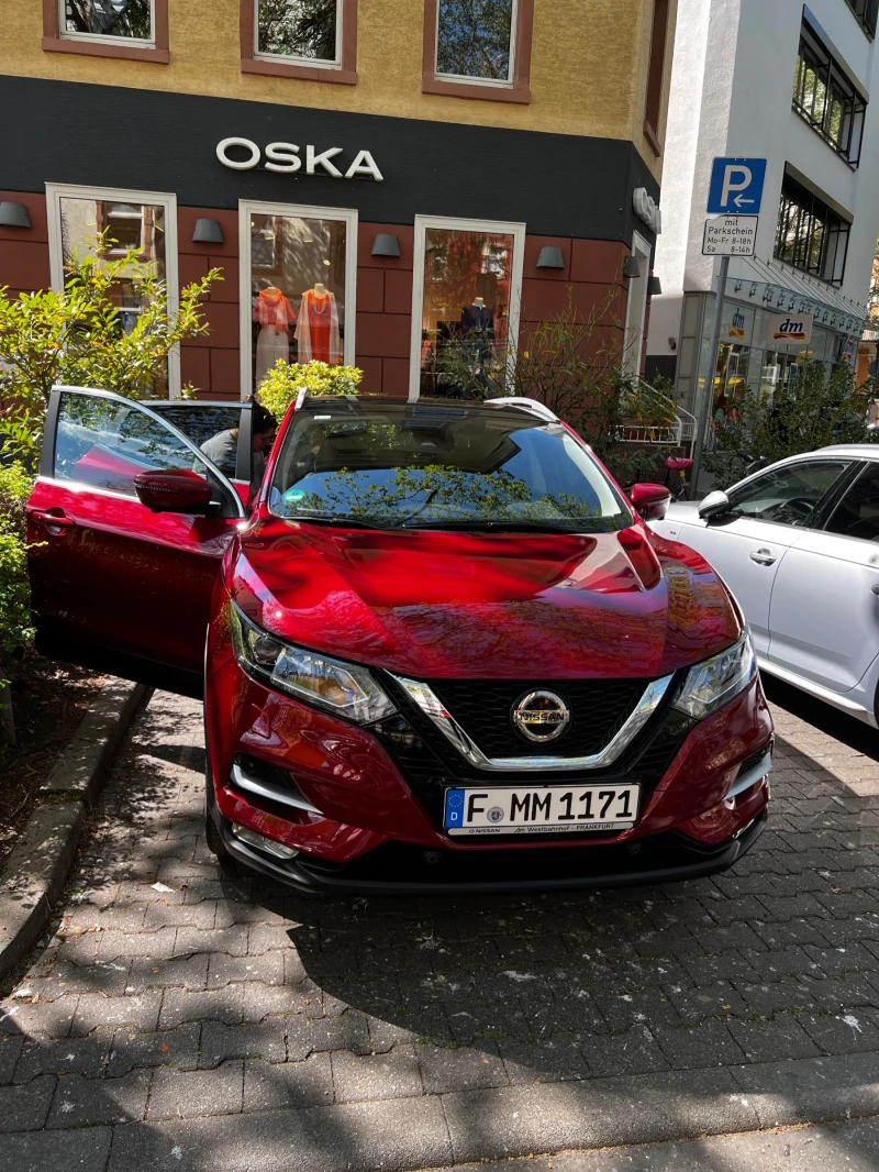 Nissan Qashqai Nissan Qashqai 1.3 DIG-T N-Connecta, снимка 9 - Автомобили и джипове - 52921438