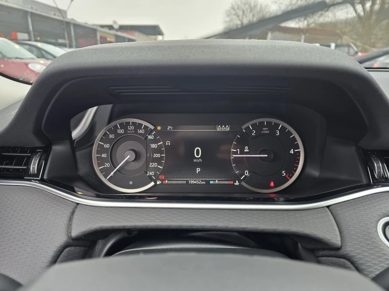 Land Rover Range Rover Evoque 2.0D 150к.с mhev AWD, снимка 17 - Автомобили и джипове - 53120365