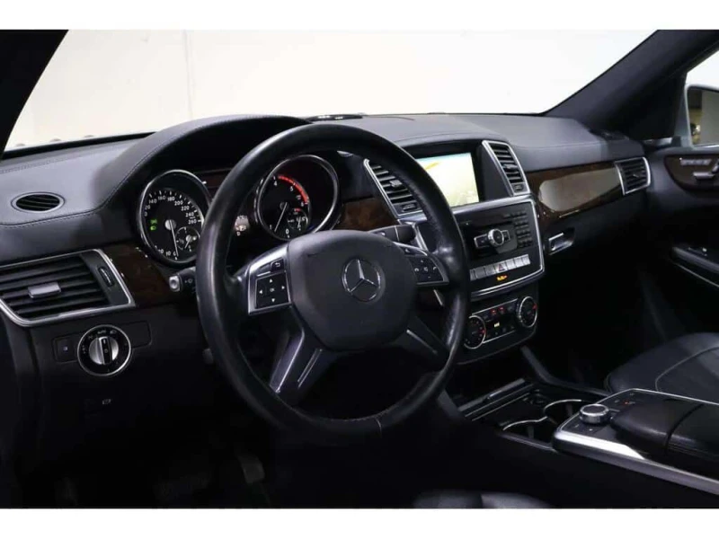 Mercedes-Benz GL * BlueTEC | 7 PASSENGER | SERVICE HISTORY * CARFAX, снимка 13 - Автомобили и джипове - 53529003