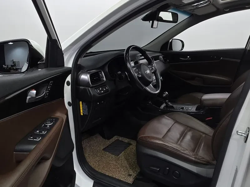 Kia Sorento 2.2 4Wd Noblesse Special, снимка 10 - Автомобили и джипове - 55386739