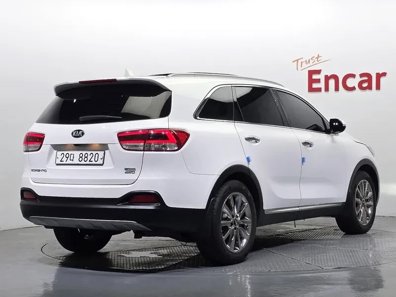 Kia Sorento 2.2 4Wd Noblesse Special, снимка 2 - Автомобили и джипове - 55386739