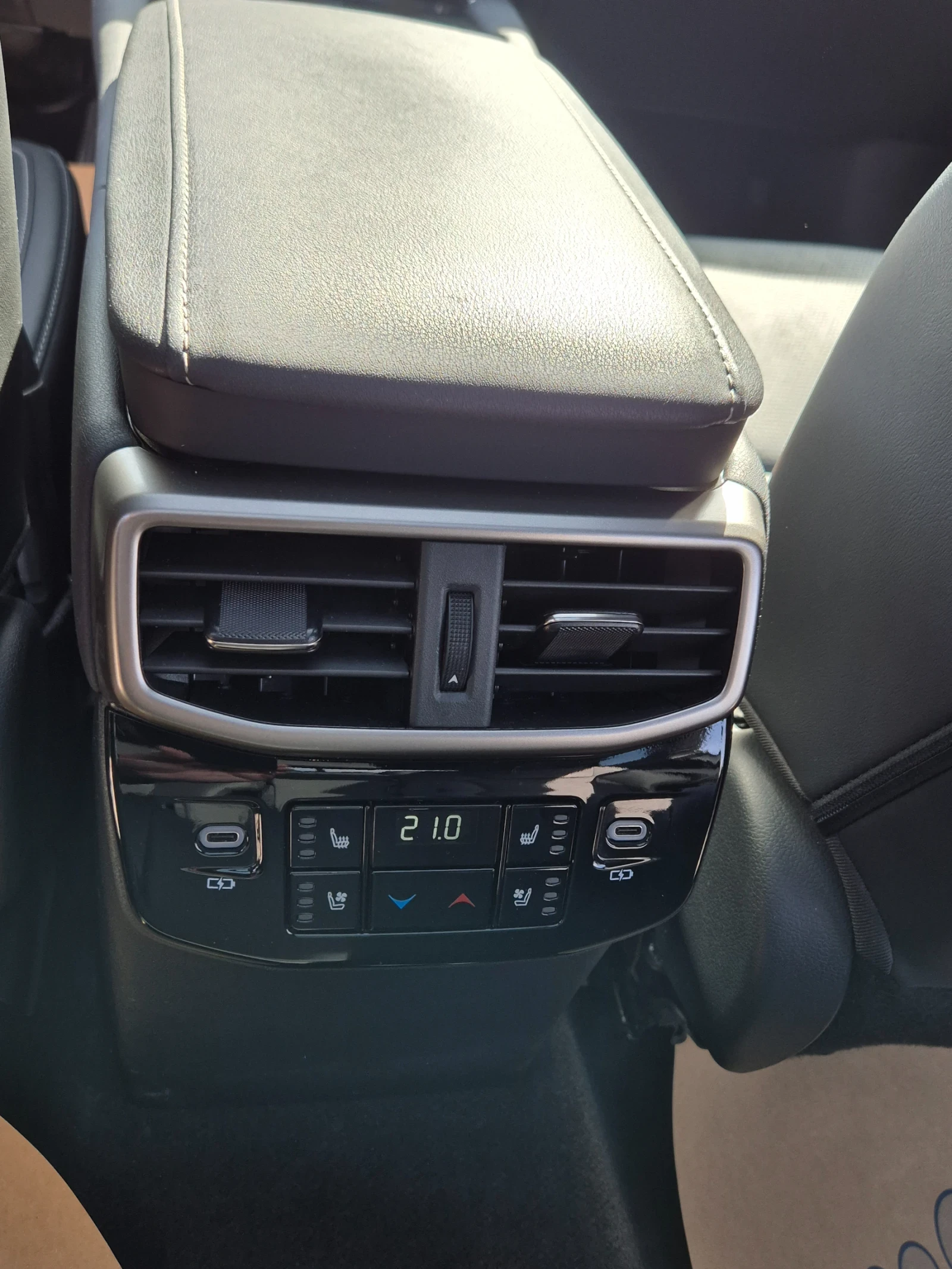 Lexus RX 350h AWD HIBRID PANO* * *  | Mobile.bg   11