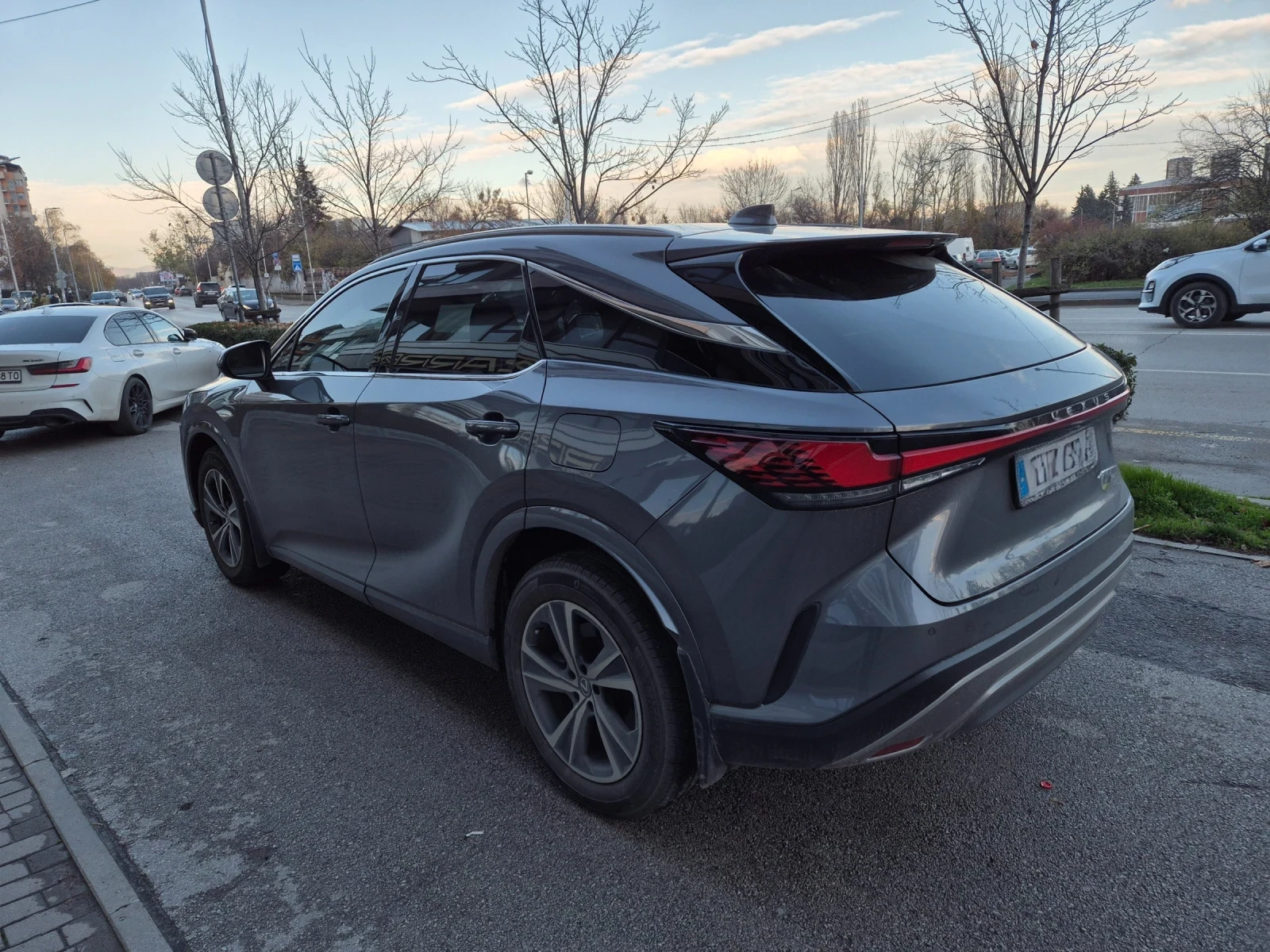 Lexus RX 350h AWD HIBRID PANO* * *  - изображение 5