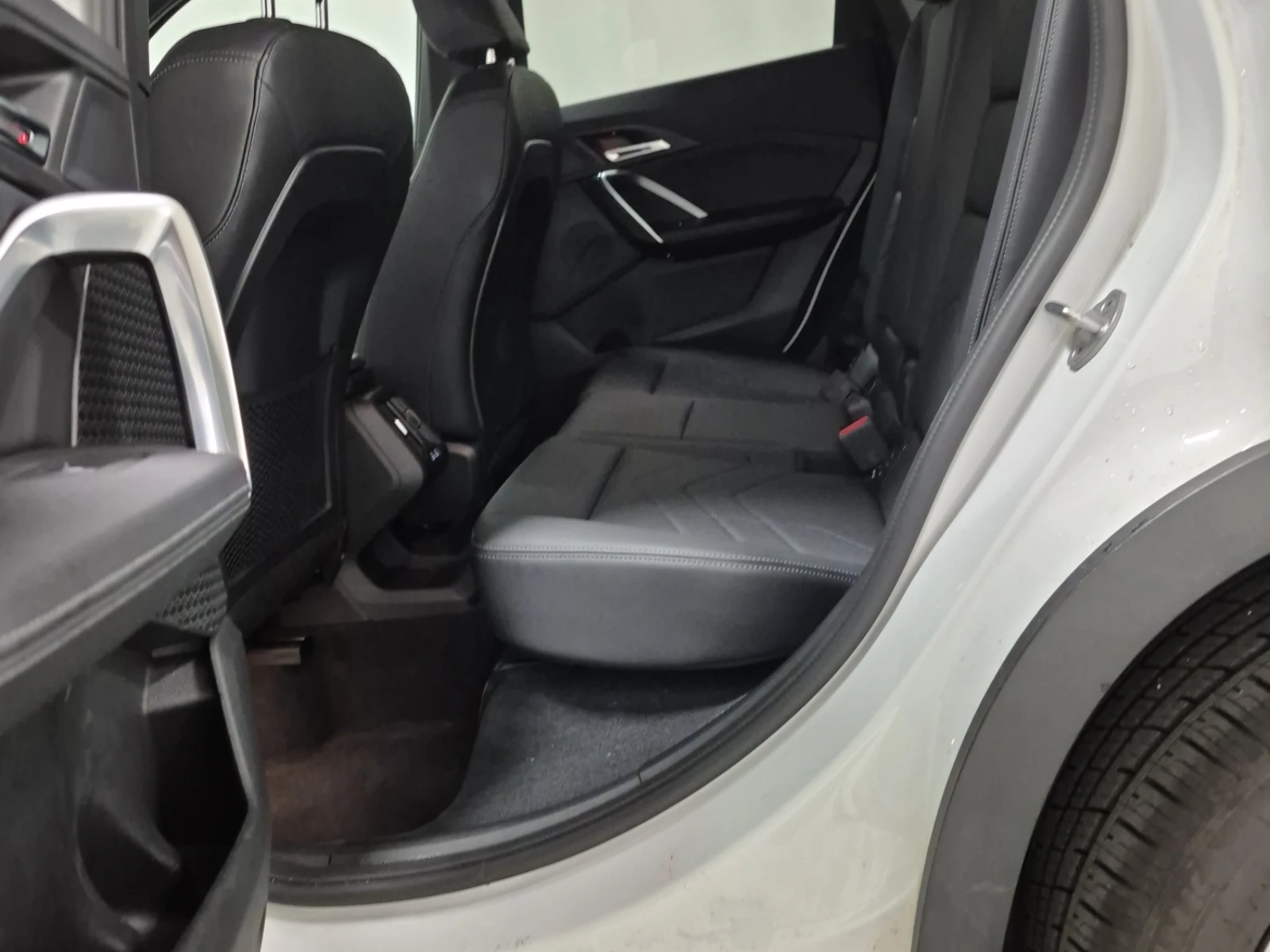 BMW X1 * CARFAX *    | Mobile.bg   11