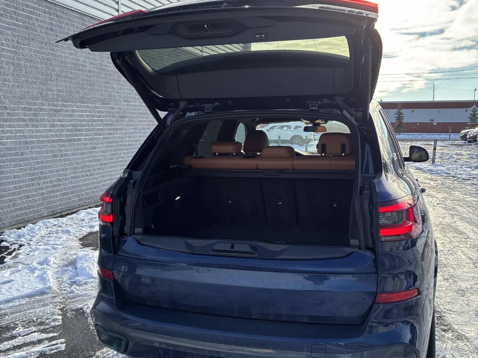 BMW X5 * 40i* CARFAX *    | Mobile.bg   6