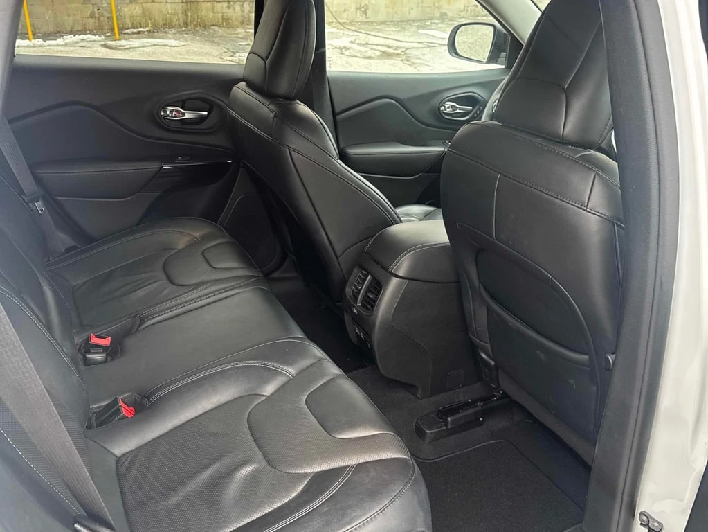 Jeep Cherokee * Altitude * CARFAX * ��� ������������ ������ | Mobile.bg � ����������� 10