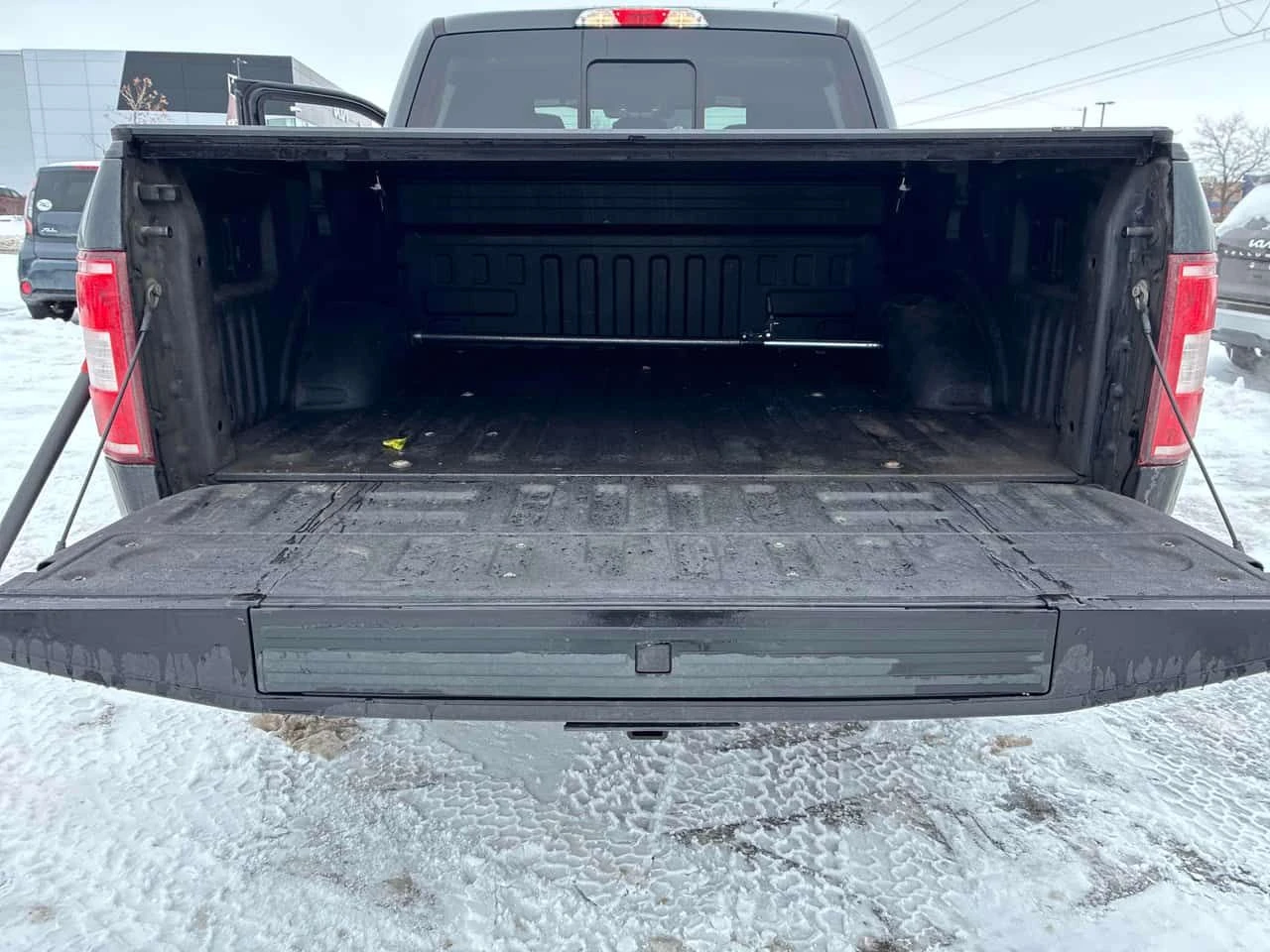 Ford F150 XL 4WD SuperCrew | 2 ����� | KEYLESS | CARFAX | Mobile.bg � ����������� 11