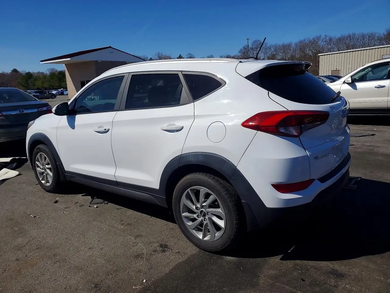 Hyundai Tucson, снимка 2 - Автомобили и джипове - 54283033