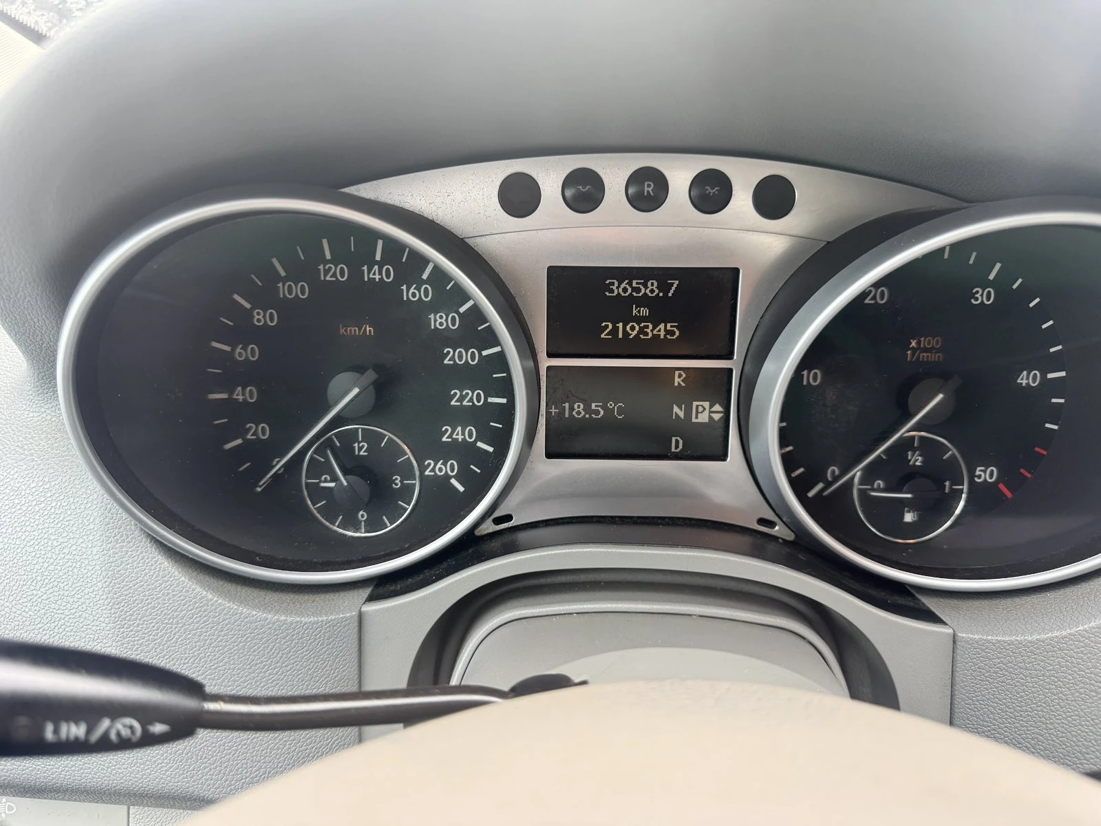 Mercedes-Benz ML 320CDIНА ПРУЖИНИ!!, снимка 8 - Автомобили и джипове - 54640541