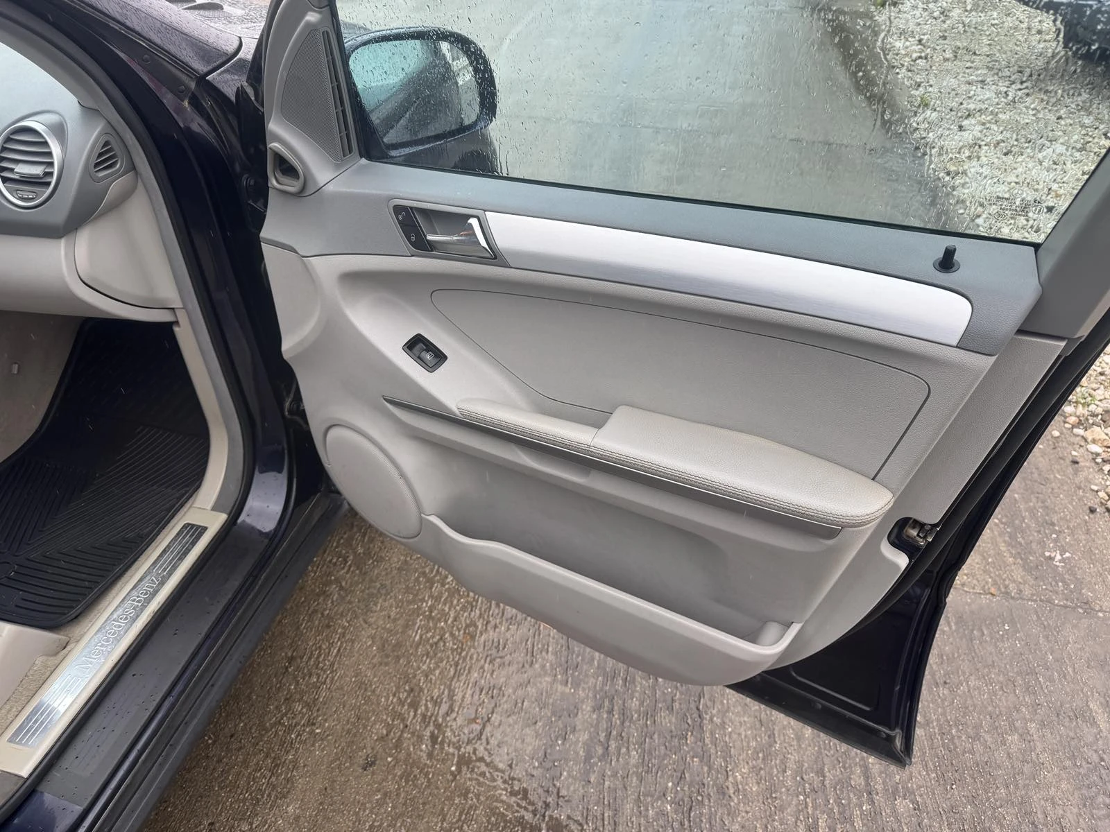 Mercedes-Benz ML 320CDIНА ПРУЖИНИ!!, снимка 9 - Автомобили и джипове - 54640541