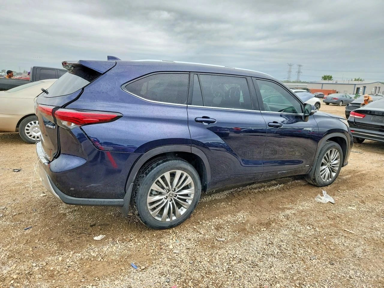 Toyota Highlander, снимка 3 - Автомобили и джипове - 56689911
