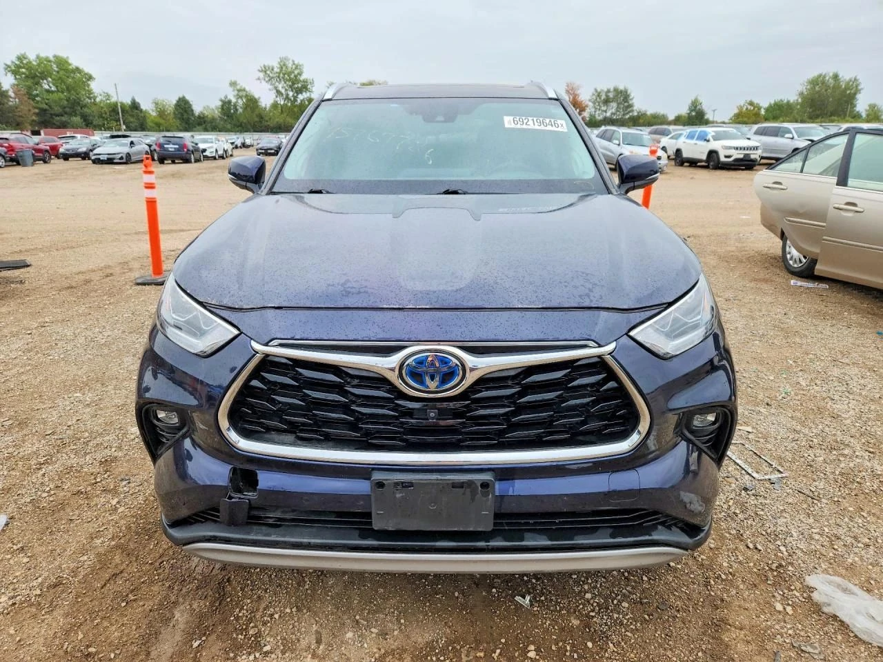 Toyota Highlander, снимка 5 - Автомобили и джипове - 56689911