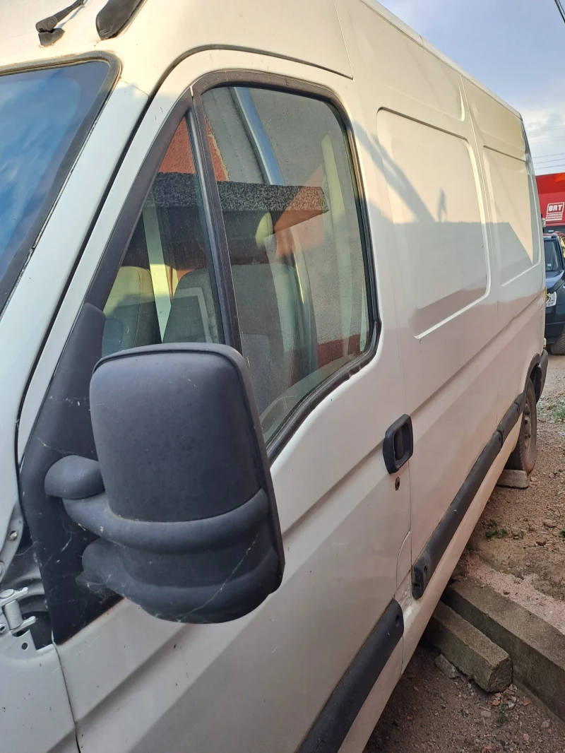 Renault Master, снимка 9 - Бусове и автобуси - 47413955