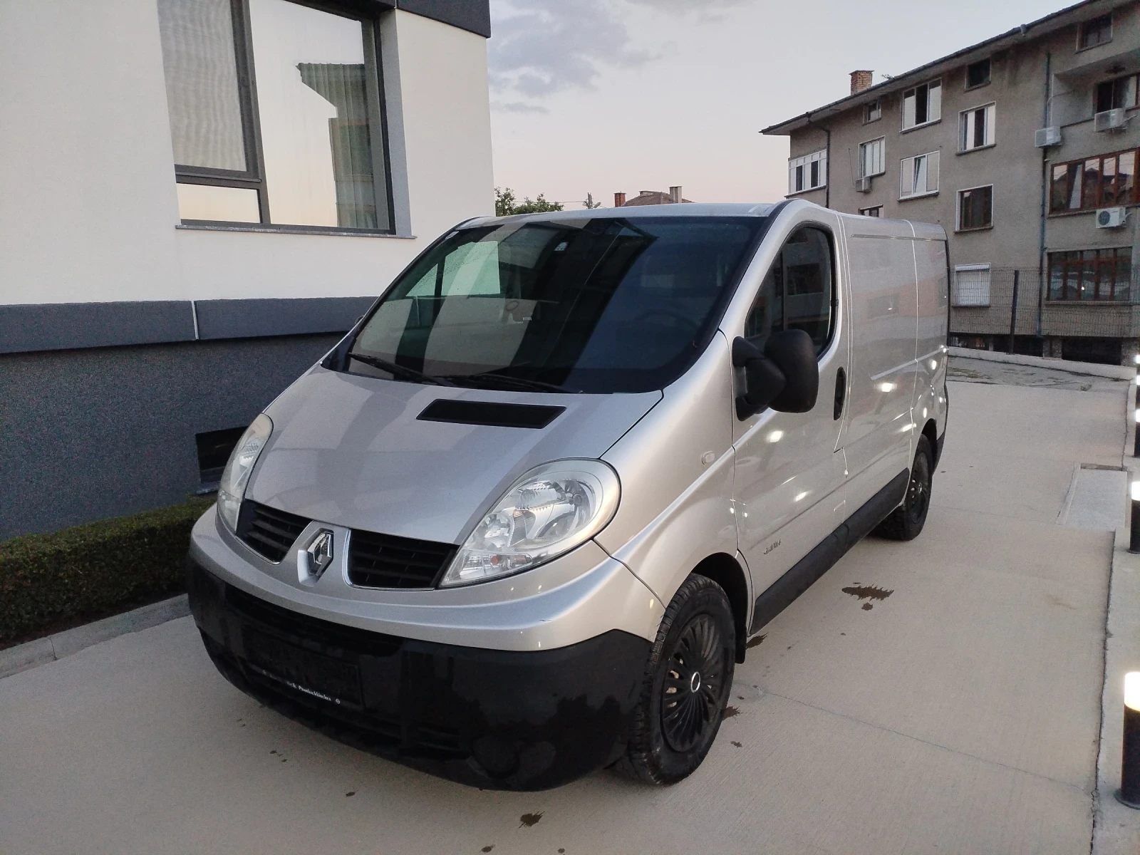Renault Trafic 2.0 DCI 114HP FACE Клима Камера 