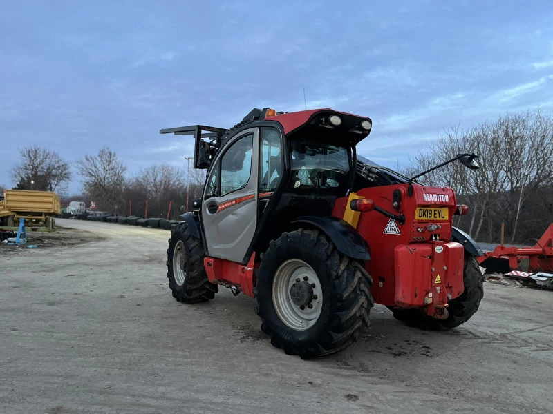 Телескопичен товарач Manitou MLT 635-130+ Premium, снимка 4 - Селскостопанска техника - 49573848