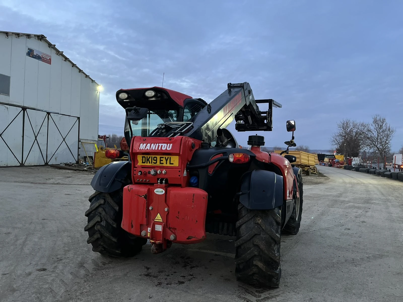   Manitou MLT 635-130+ Premium | Mobile.bg   11