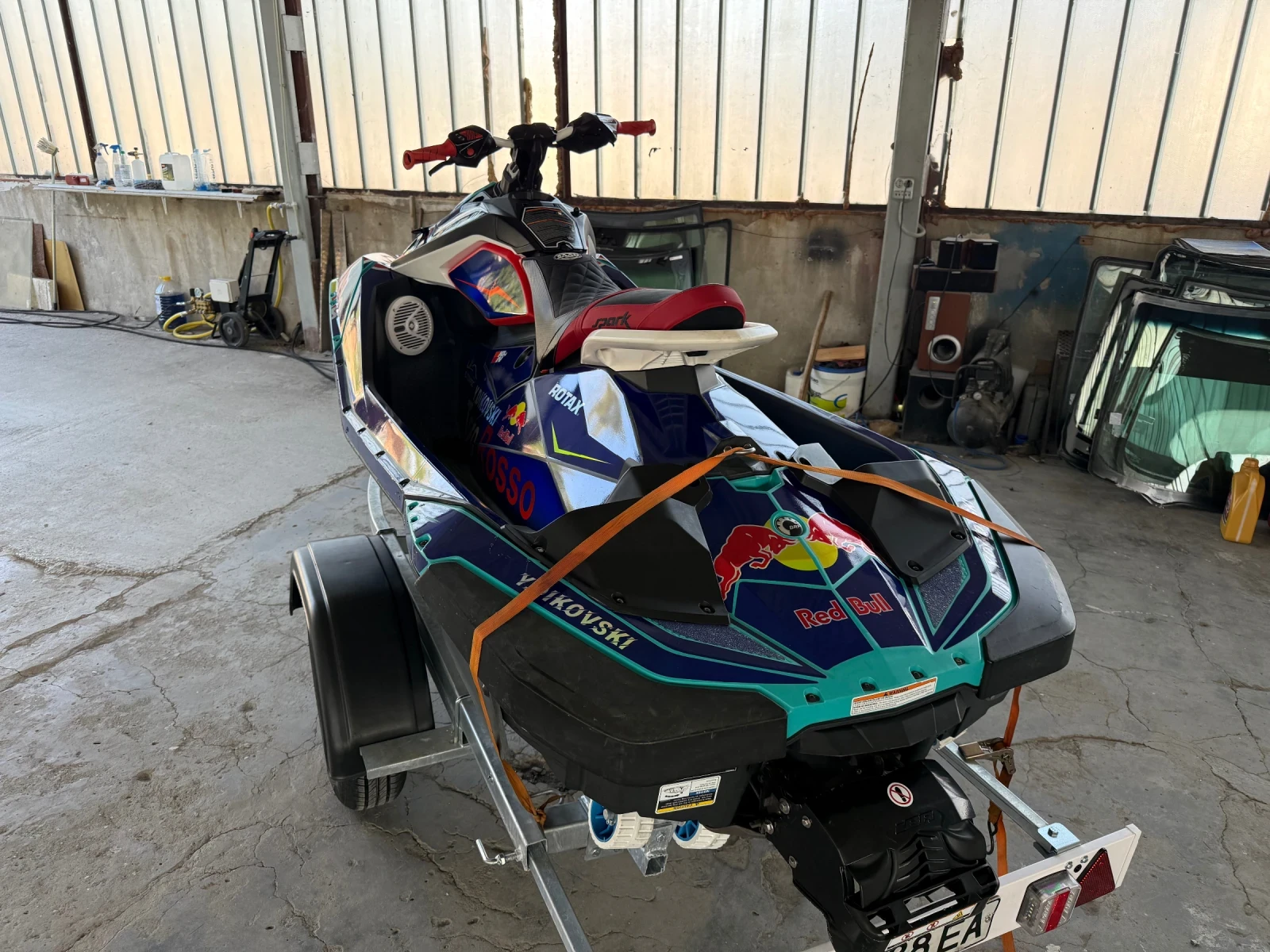 Джет Bombardier Sea Doo Spark Trixx 2up, снимка 2 - Воден транспорт - 55354960
