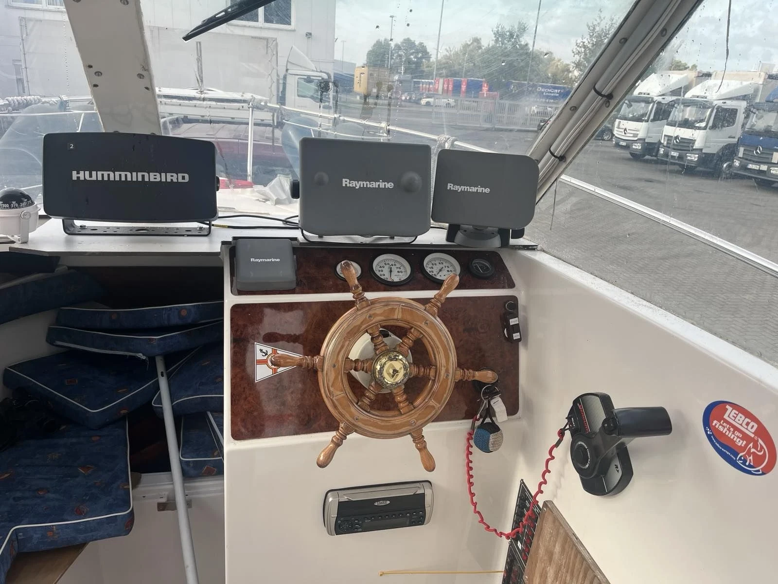 Лодка Quicksilver 605, снимка 16 - Воден транспорт - 56508432