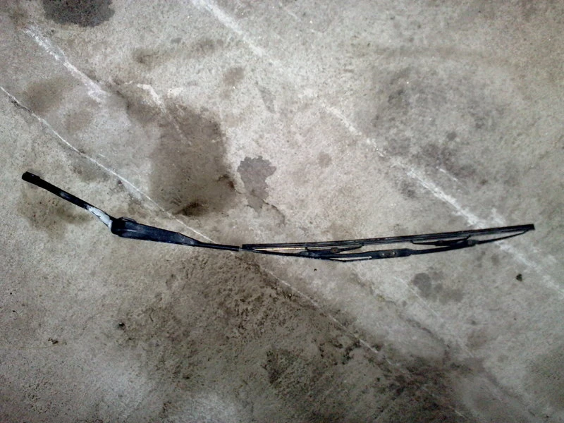 рамо чистачка дясно за Ситроен Саксо