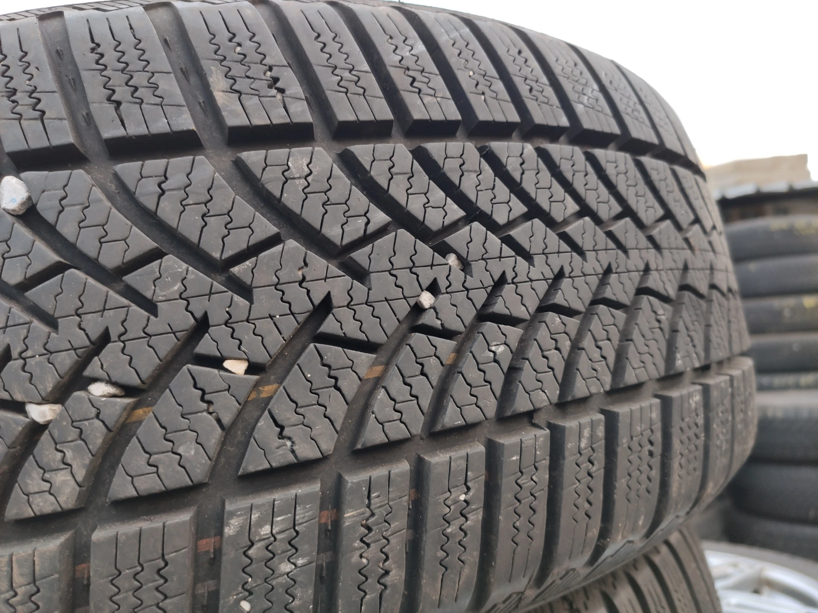  205/50R17 | Mobile.bg   4