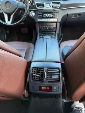 Mercedes-Benz E 250 Мерцедес Е250 четери матик, дистроник, безключов д, снимка 3